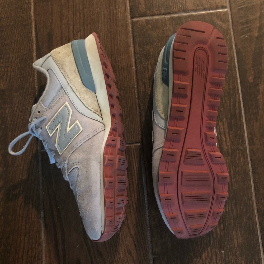 New Balance 696 - Picture 2 of 4